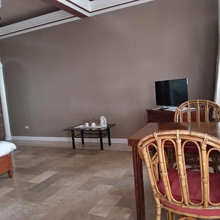 Blue Crystal Beach Resort Пуерто Галера Екстериор снимка