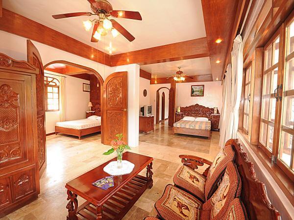 Blue Crystal Beach Resort Пуерто Галера Екстериор снимка