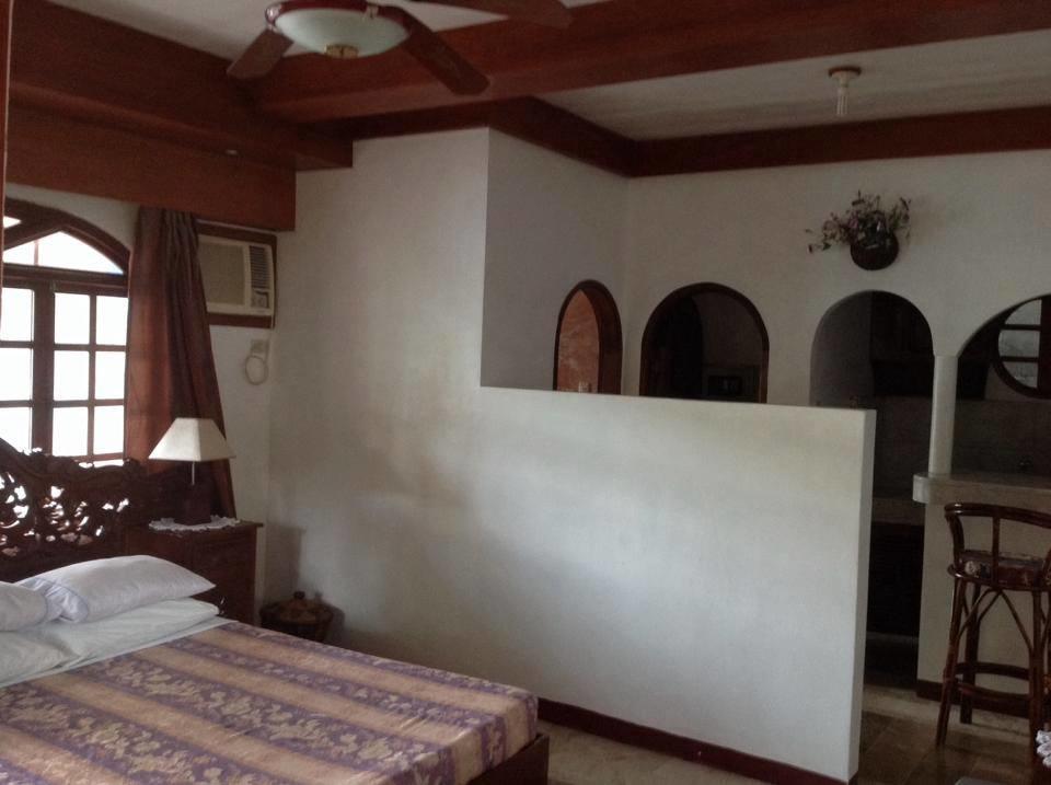 Blue Crystal Beach Resort Пуерто Галера Екстериор снимка