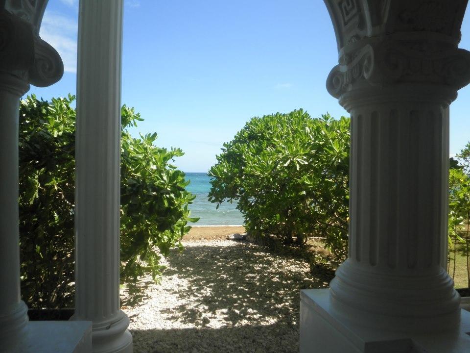 Blue Crystal Beach Resort Пуерто Галера Екстериор снимка