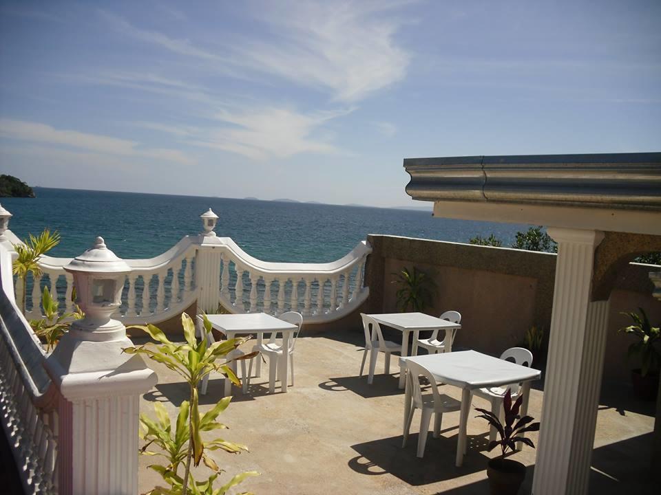 Blue Crystal Beach Resort Пуерто Галера Екстериор снимка
